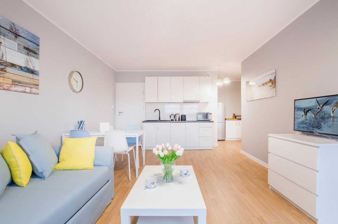 Apartments Gdynia Na Fali With Free Parking By Noclegi Renters Exteriör bild