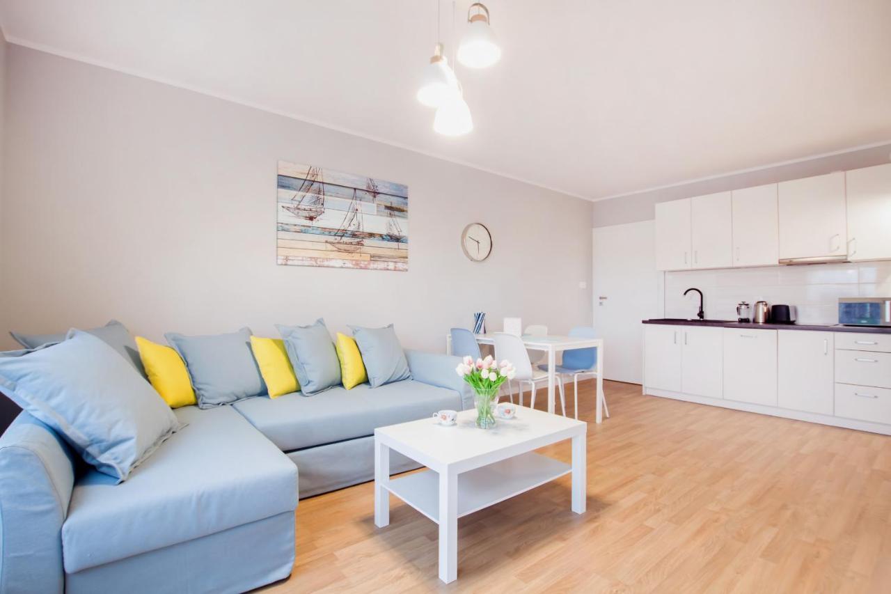 Apartments Gdynia Na Fali With Free Parking By Noclegi Renters Exteriör bild